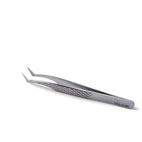 Unforlashable Tweezers