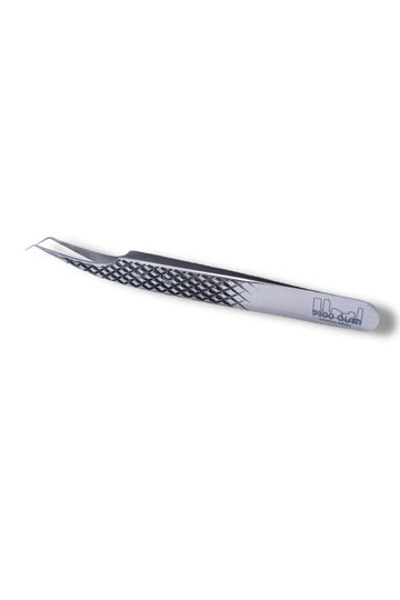 New Me, Who Dis? Tweezers